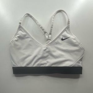 NIKE women’s sports bra